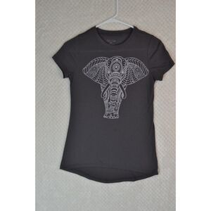 Zoe+Liv Women's Small Gray Tribal Elephant Short Sleeve T-Shirt